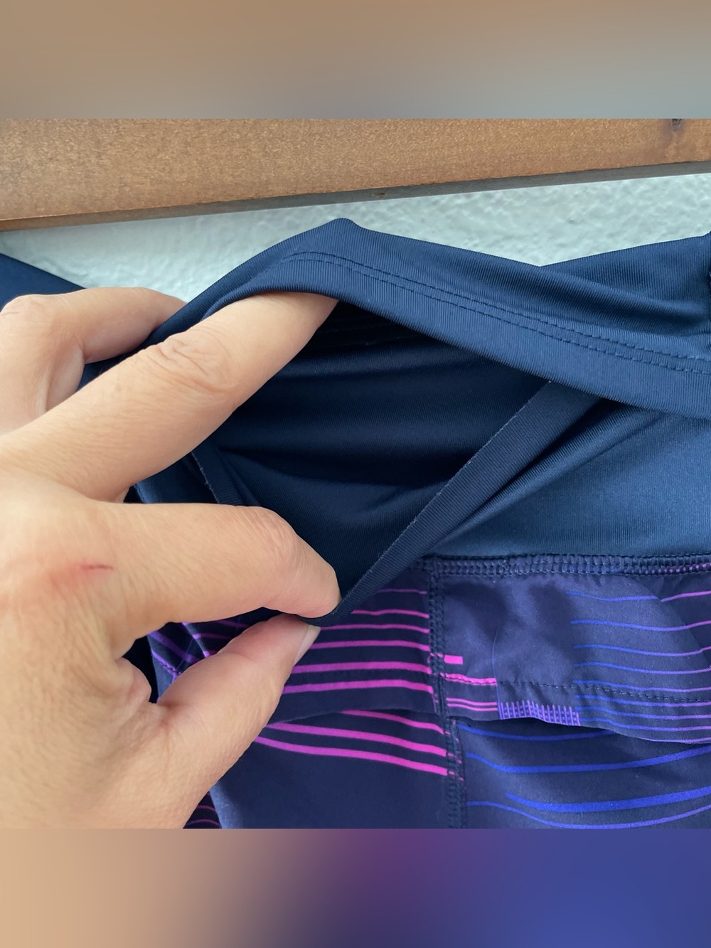 BROOKS Running Chaser Shorts Athletic Dark Blue / Purple / Pink Women's Size XS - Picture 4 of 7